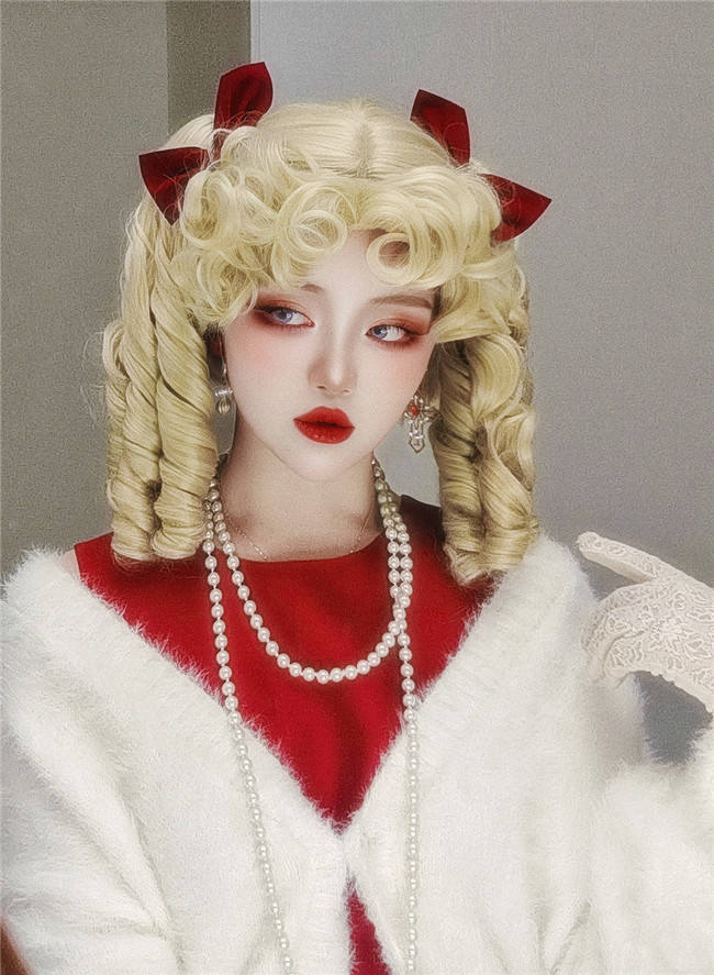 Elizabeth Roman Curls Blonde Lolita Wigs