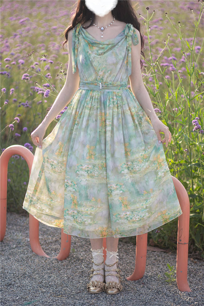 Miss Point Greek Inspired Heap Collar Print Dress