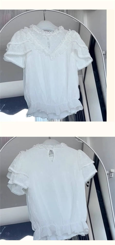 Manta Plus Size Lolita Blouse White and Black