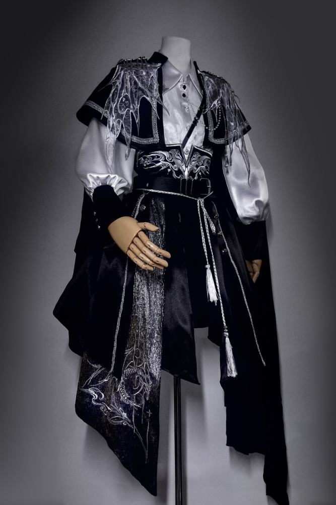 Ying Yue Embroidered Hanfu Military Ouji Cape Skirt and Trousers