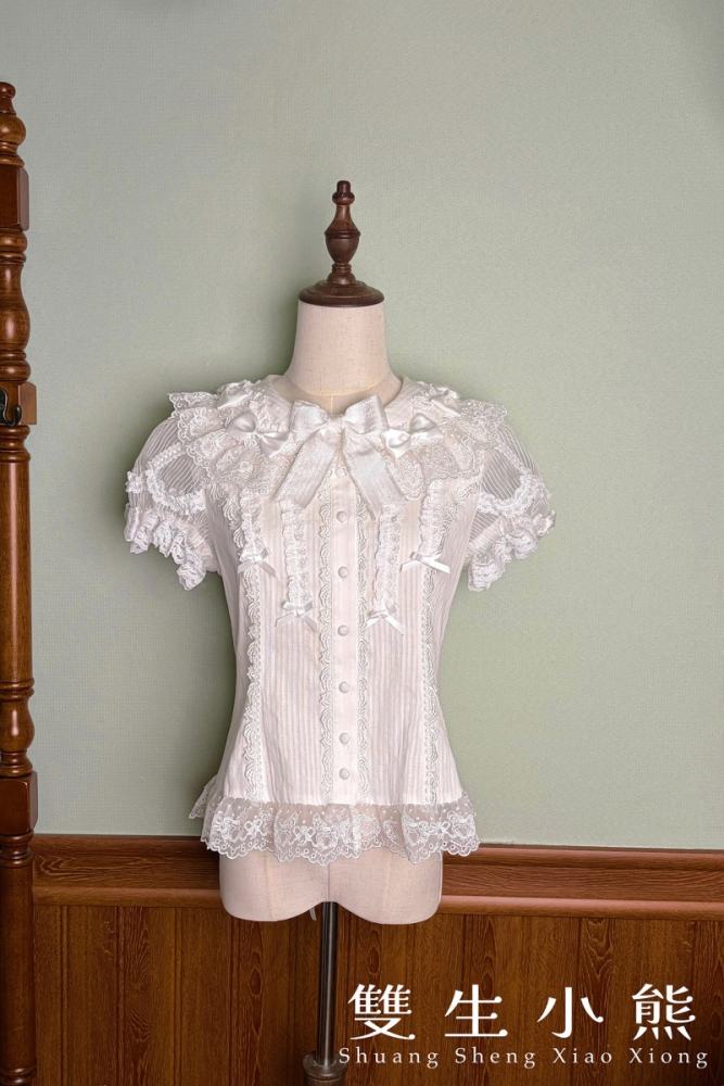 Alice Girl ~Strawberry Macaron~ Sweet Lolita Blouse