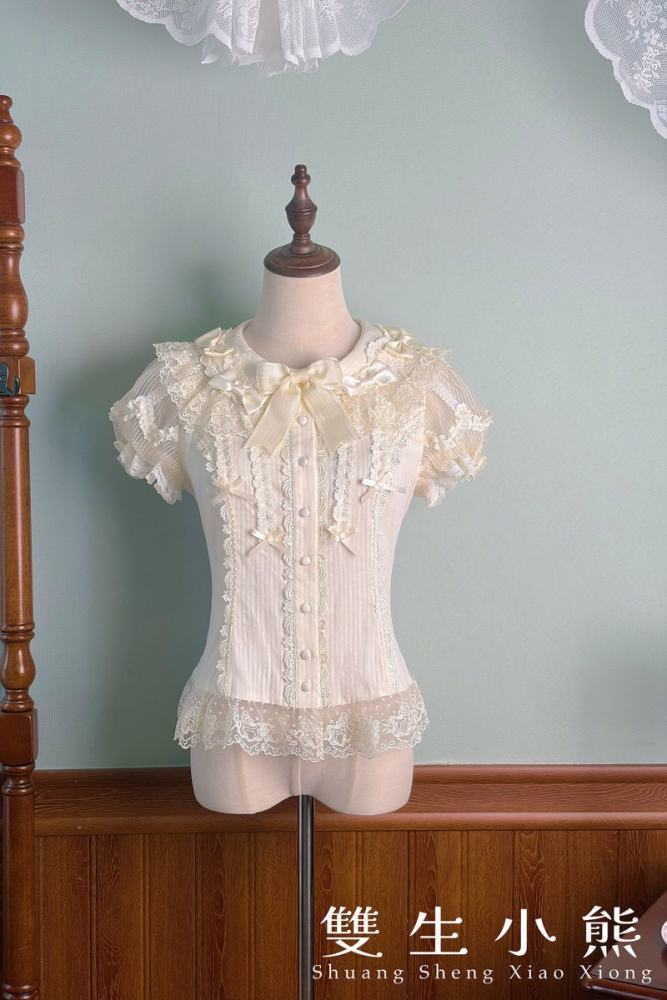 Alice Girl ~Strawberry Macaron~ Sweet Lolita Blouse