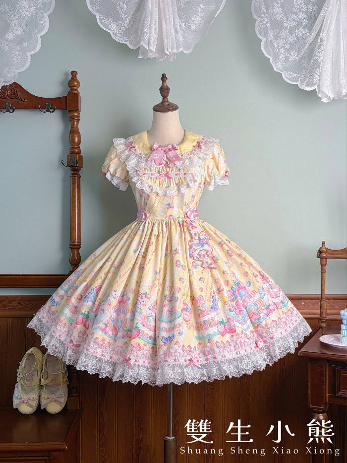 Alice Girl ~Strawberry Macaron~ Sweet Prints Lolita JSK OP and Salopette 4 Colors