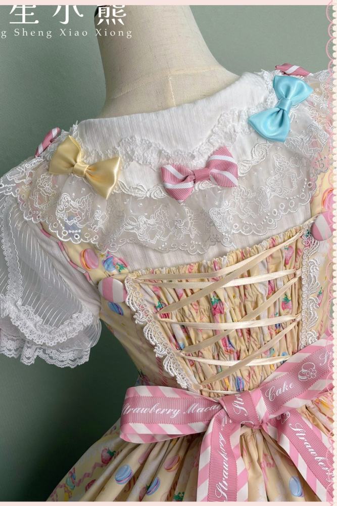 Alice Girl ~Strawberry Macaron~ Sweet Lolita Blouse