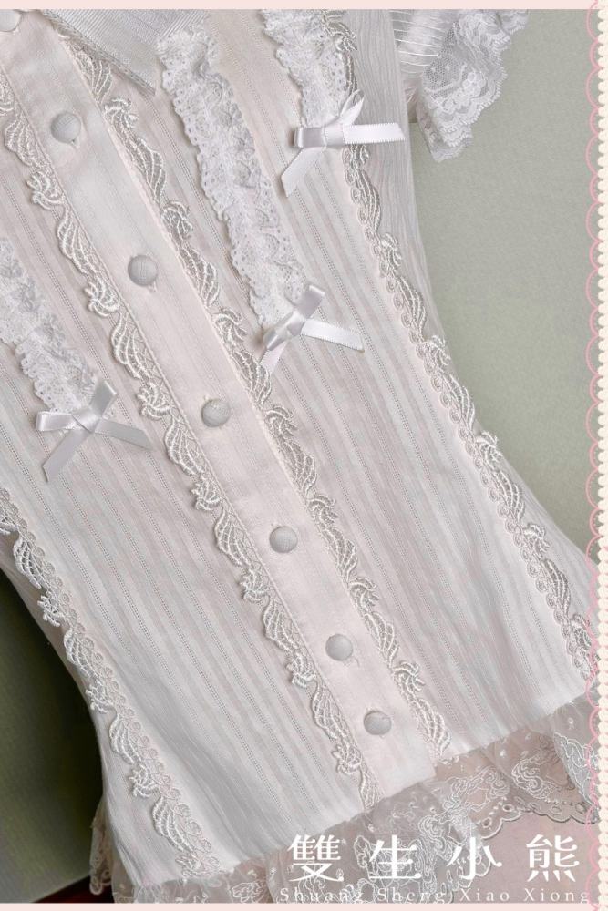 Alice Girl ~Strawberry Macaron~ Sweet Lolita Blouse