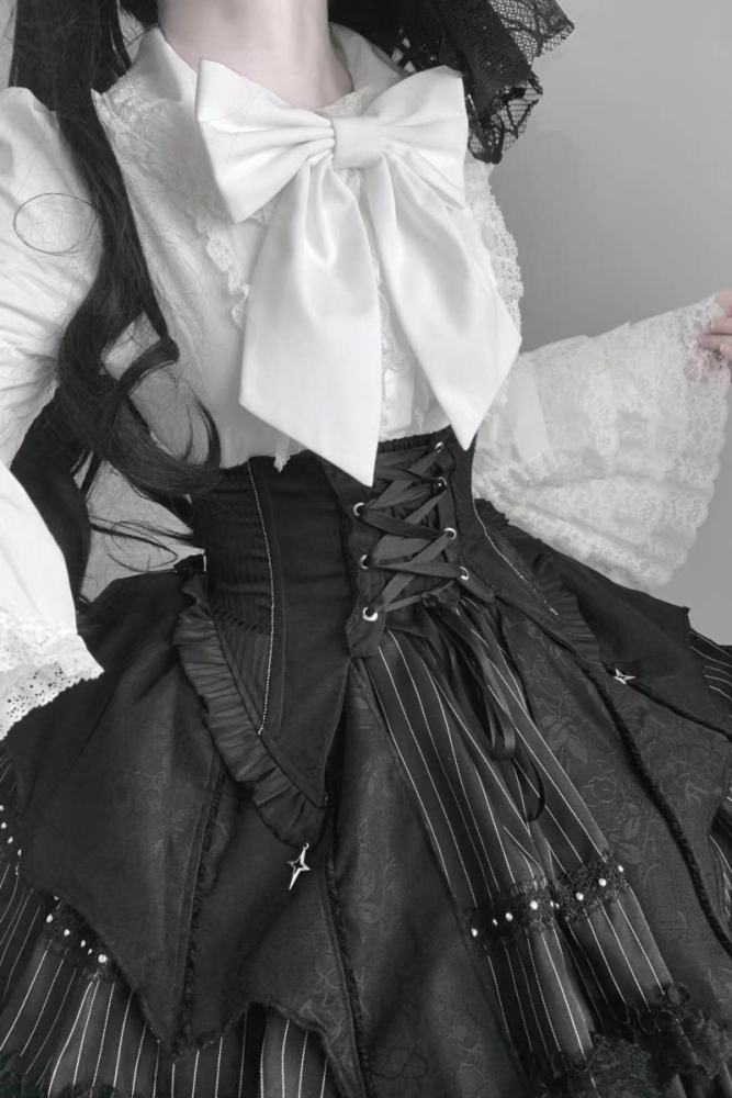 Twilight Song Fishbone Gothic Lolita Girdle Skirt and Blouse