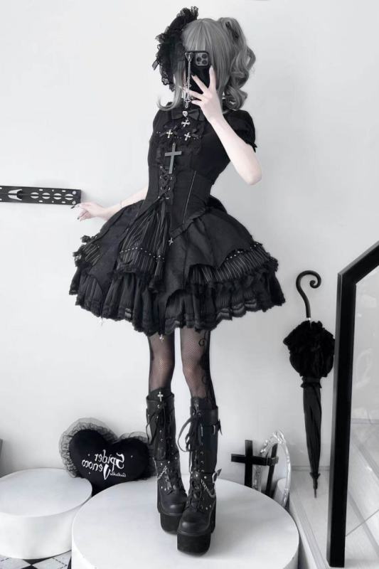 Twilight Song Fishbone Gothic Lolita Girdle Skirt and Blouse