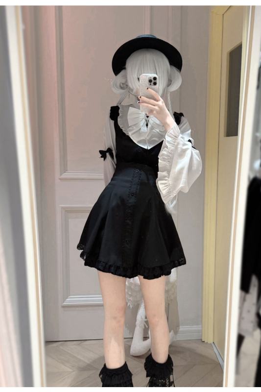 Yoshiki ~Witch Contract~ Gothic Plus Size Jirai Kei Dress and Shorts