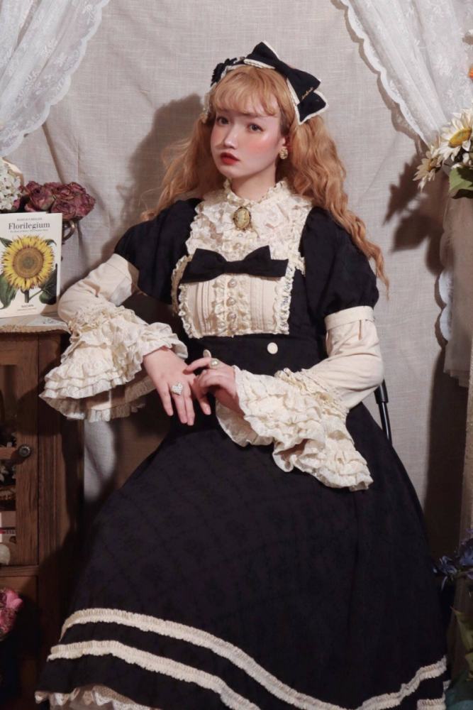Rose Waltz by Aurora Borealis Lolita Short Sleeves OP