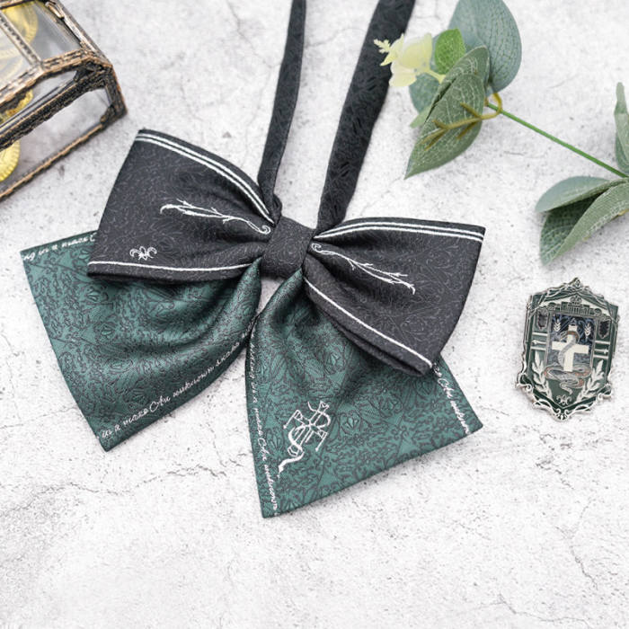 Pooting Bear Harry Potter Slytherin Green Bow Tie and Badge