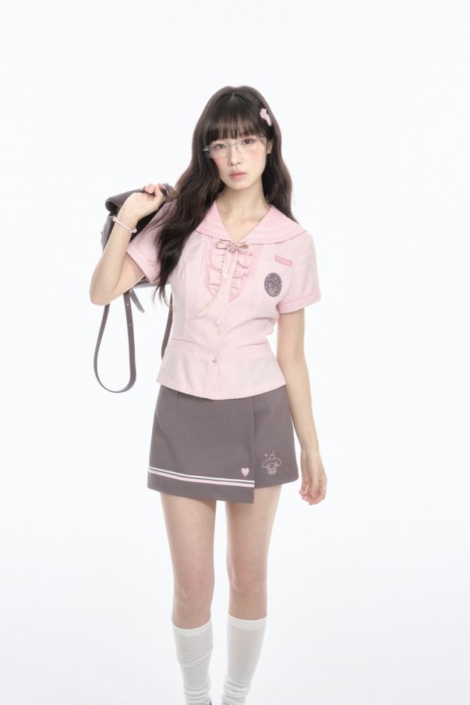 Kyouko and Sanrio Collaborated My Melody Sailor Collar Top and Skirt