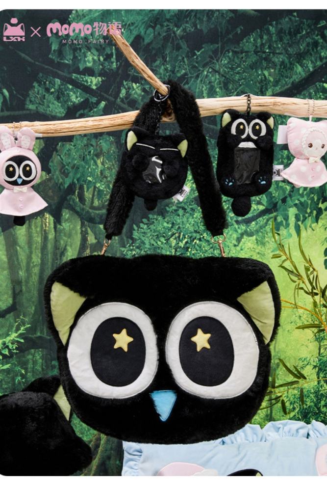 Momo and Luo Xiaohei Collaborated Bag Slippers and Pendant