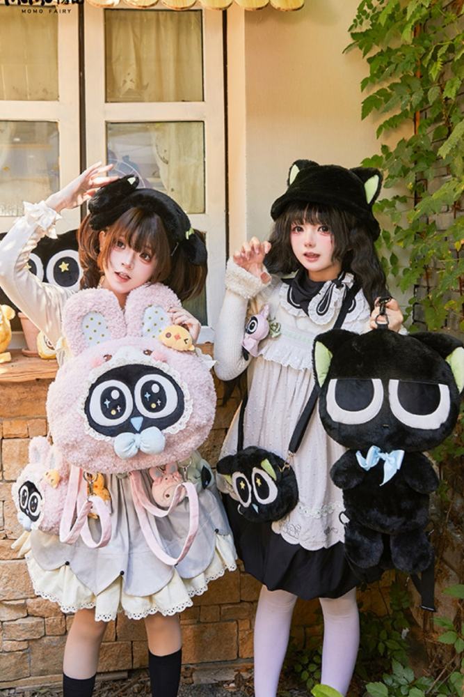Momo and Luo Xiaohei Collaborated Bag Slippers and Pendant