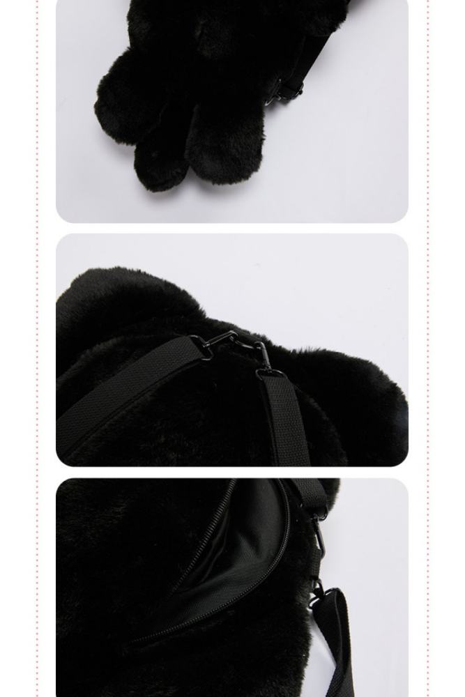Momo and Luo Xiaohei Collaborated Bag Slippers and Pendant