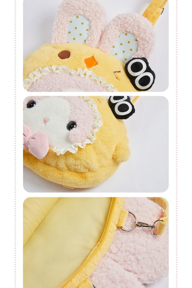 Momo and Luo Xiaohei Collaborated Bag Slippers and Pendant