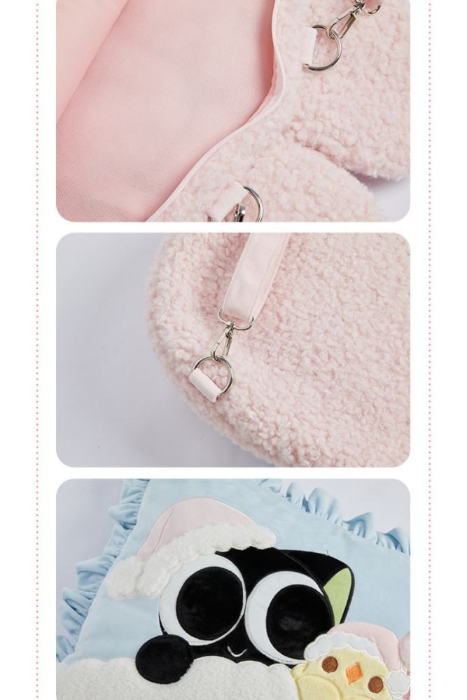Momo and Luo Xiaohei Collaborated Bag Slippers and Pendant