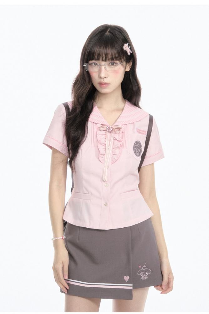 Kyouko and Sanrio Collaborated My Melody Sailor Collar Top and Skirt