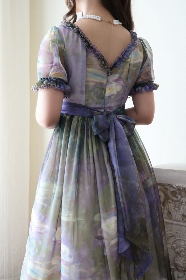 Miss Point Oil Painting Empire Waist Lolita Dress
