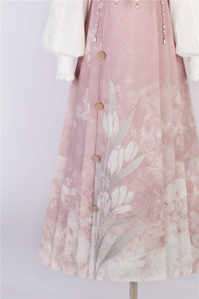To Tulip Han Style Top and Skirt