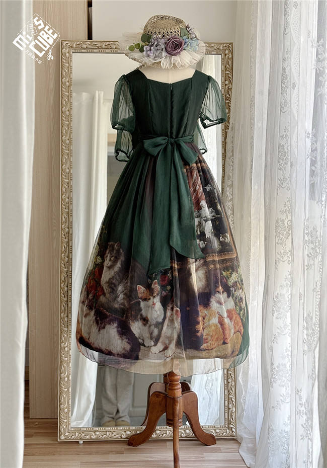 Miss Point Oil Painting Empire Waist Lolita Dress