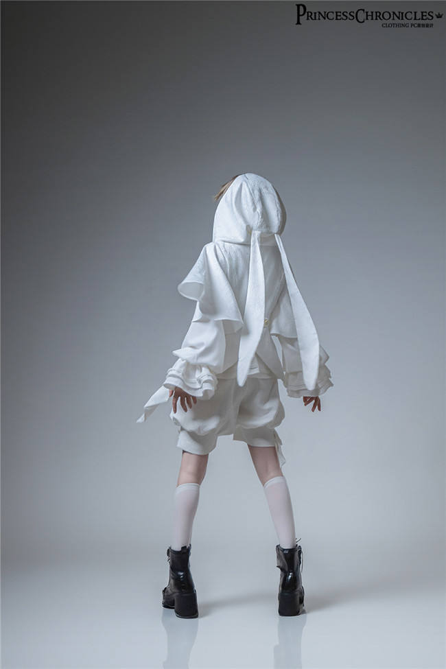Princess Chronicles Rabbit Hunting Ouji Pants, Coat and Blouse Ouji Fashion