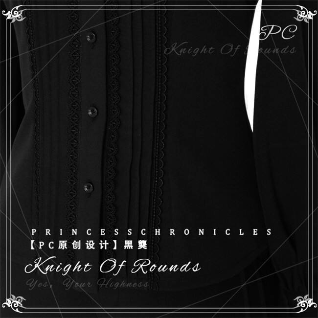 Princess Chronicles Ouji Fashion Blouse Black White Red Green Size M - In Stock