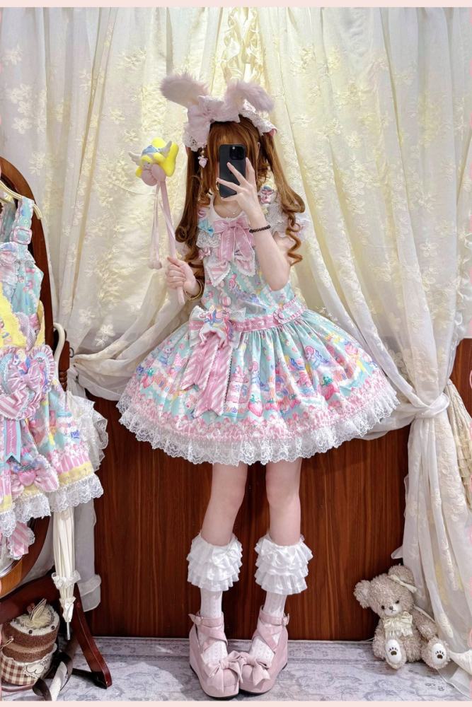 Alice Girl ~Strawberry Macaron~ Sweet Prints Lolita JSK OP and Salopette 4 Colors