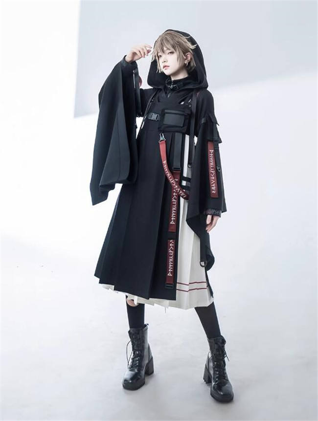 Princess Chronicles Black Jumper, Skirt, Coat, Top and Pants Ouji Fashion