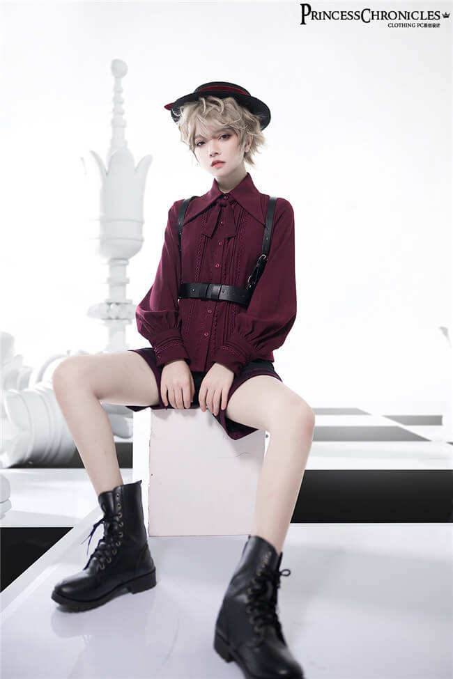 Princess Chronicles Ouji Fashion Blouse Black White Red Green Size M - In Stock