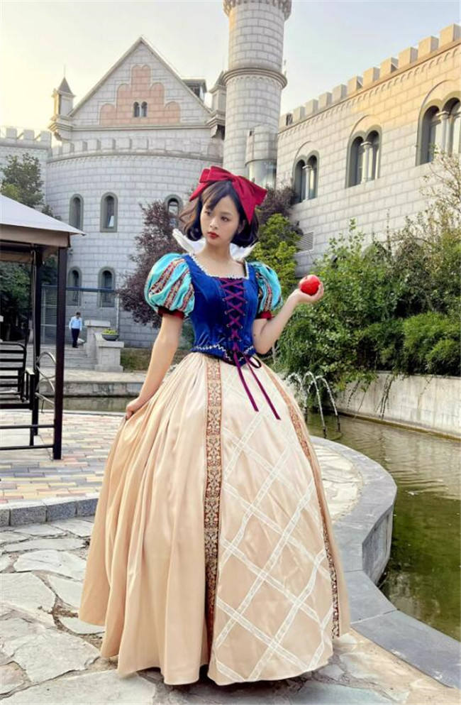 Lace Garden Snow White Dress Floor Length
