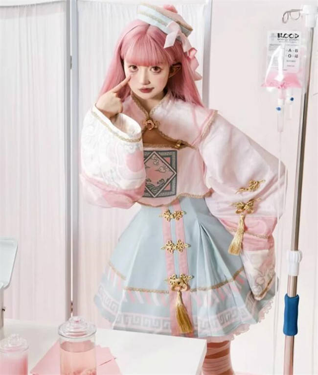 Sakurahime A Hopping Vampire Pink Lolita Dress