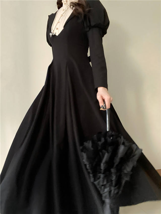 The Muppet Occupied Book Black Long Sleeves Classic Lolita Dress