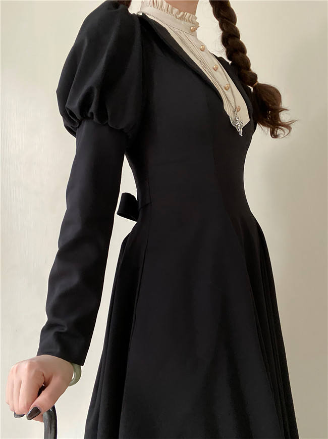 The Muppet Occupied Book Black Long Sleeves Classic Lolita Dress
