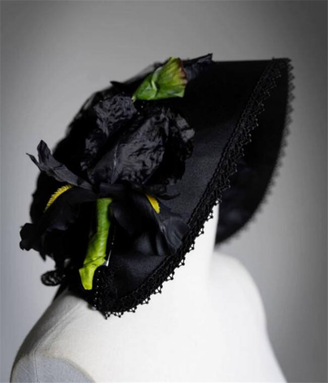 LingXi Black Iris Embroidery Gothic Lolita Dress, Lace Cape, Overskirt and Necklace