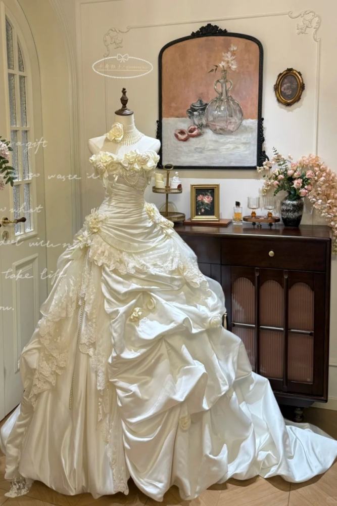 Handmade Floor Length Wedding Gown Bridal Dress