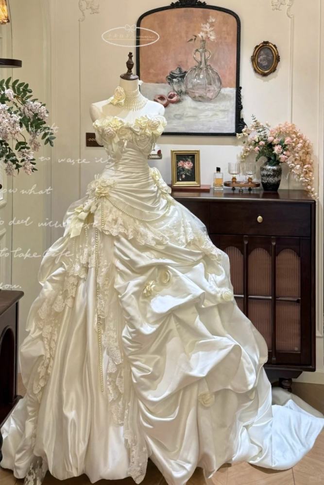Handmade Floor Length Wedding Gown Bridal Dress