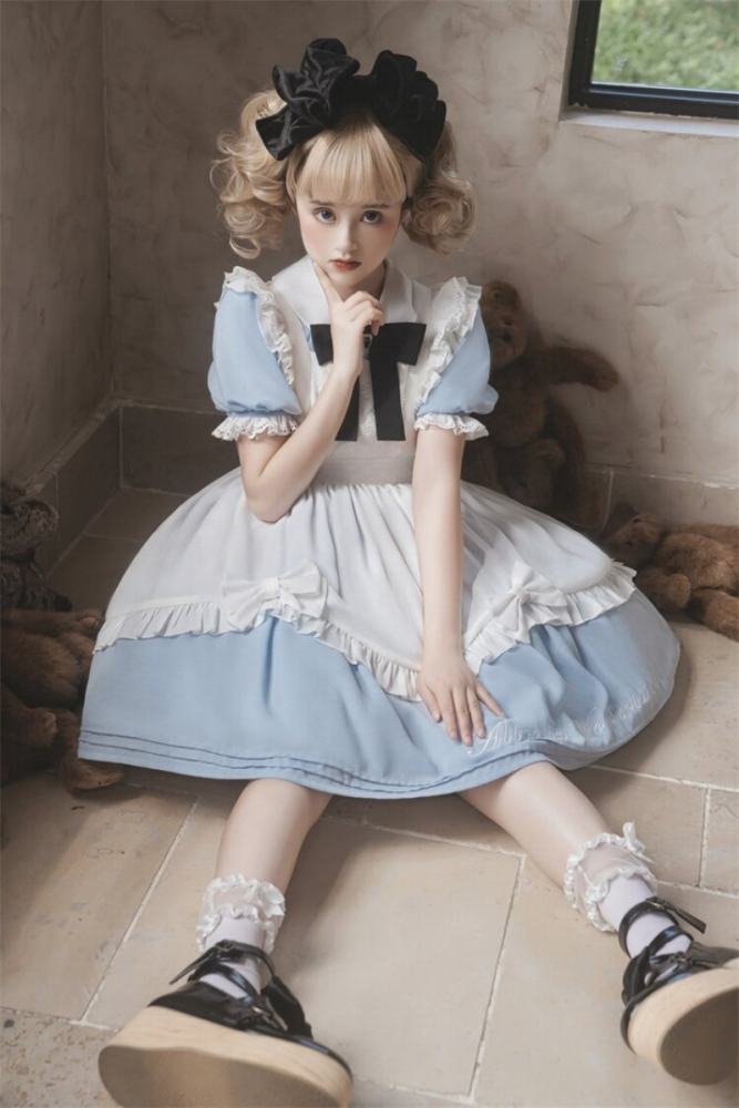 Unchartde Stars Alice in Wonderland Lolita OP and Apron