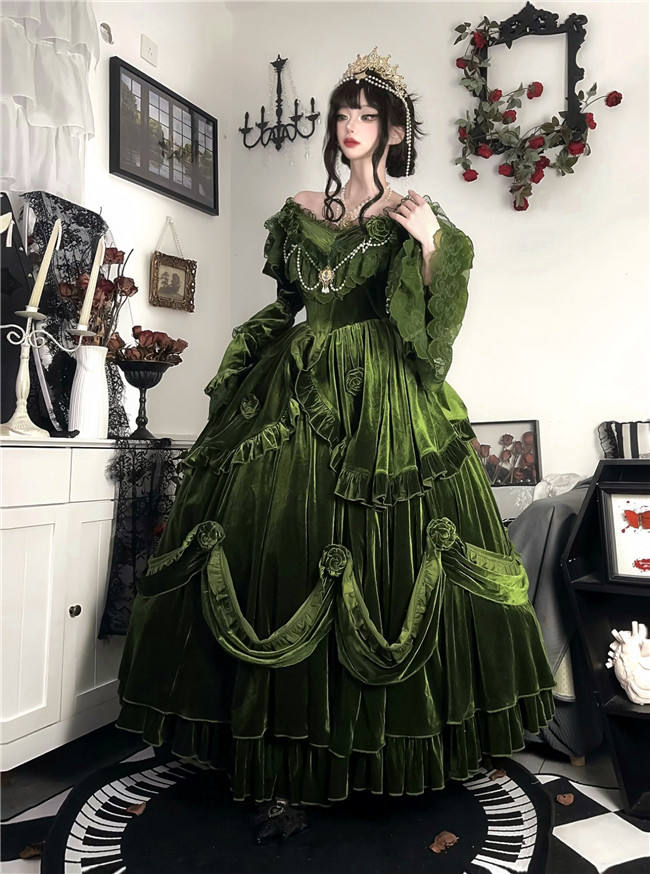 Meowing and Fruity Tana Manor Velvet Green Vintage Lolita Wedding Dress