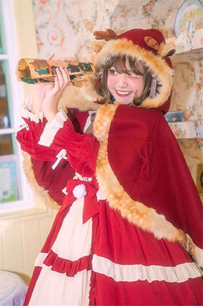 Winter Deer Lolita Cape Wine and White