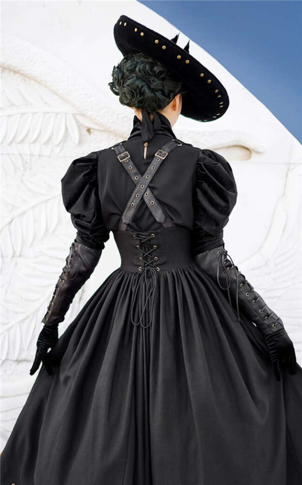 Foxtrot Ghost Ship Gothic Corset Lolita Jumper Dress and Blouse