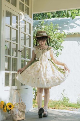 Wilderness Roaming Embroidery Cotton Lolita One Piece