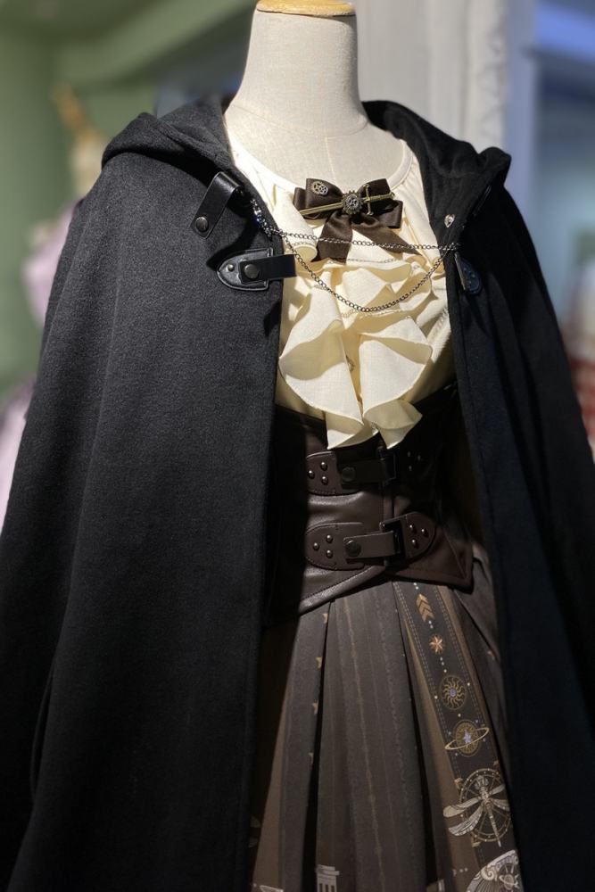 Miss Point ~ Demon Hunting Velvet Lolita Cape Long
