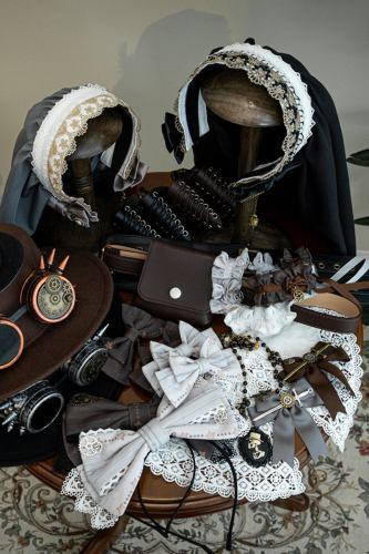Miss Point ~ Demon Hunting Lolita Accessories