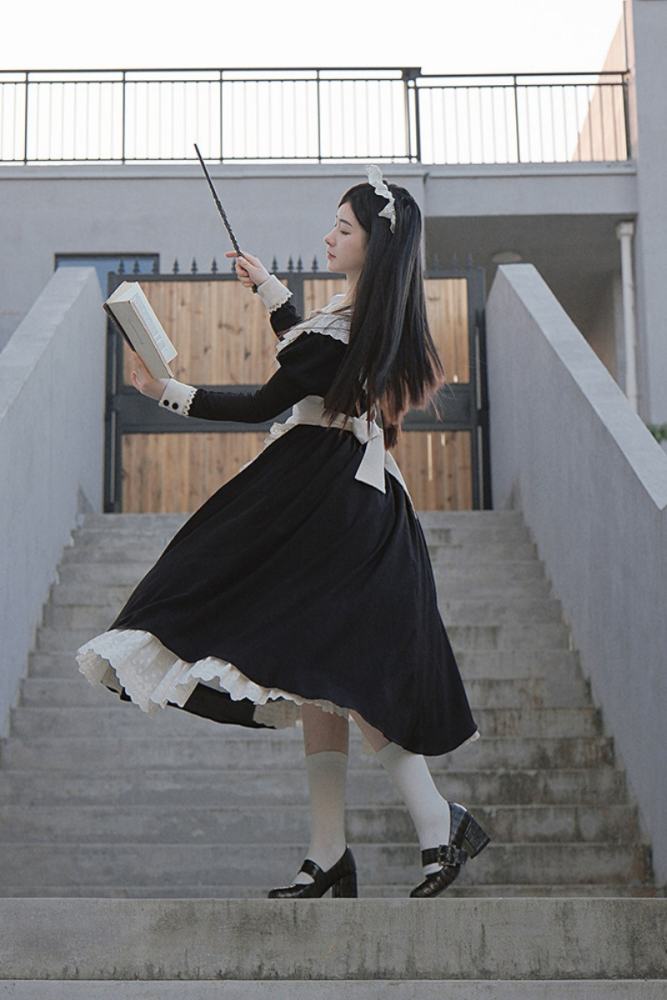 Withpuji Kisskiss Maid Lolita Dress