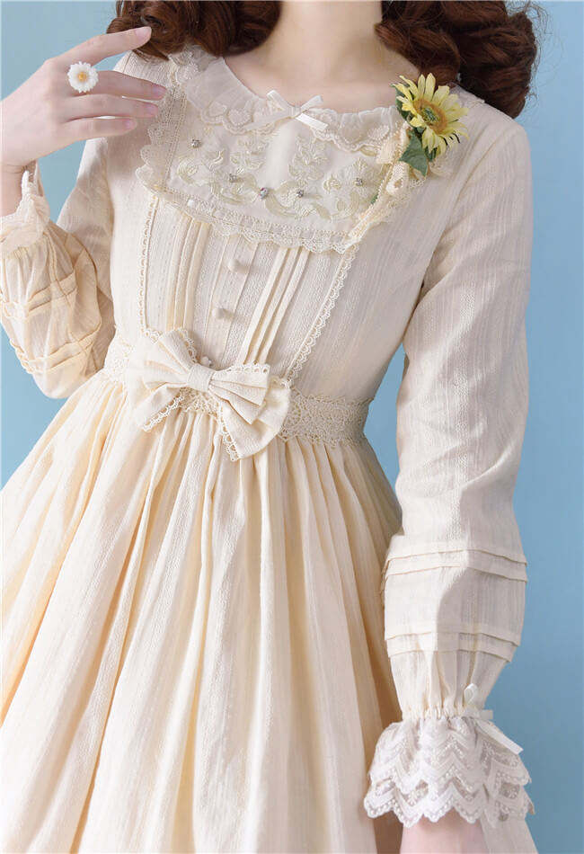 Strawberry Witch Maiden Nellie Classic Lolita Dress