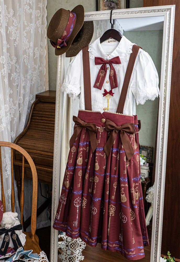 Miss Point Antique Key Classic Lolita Skirt