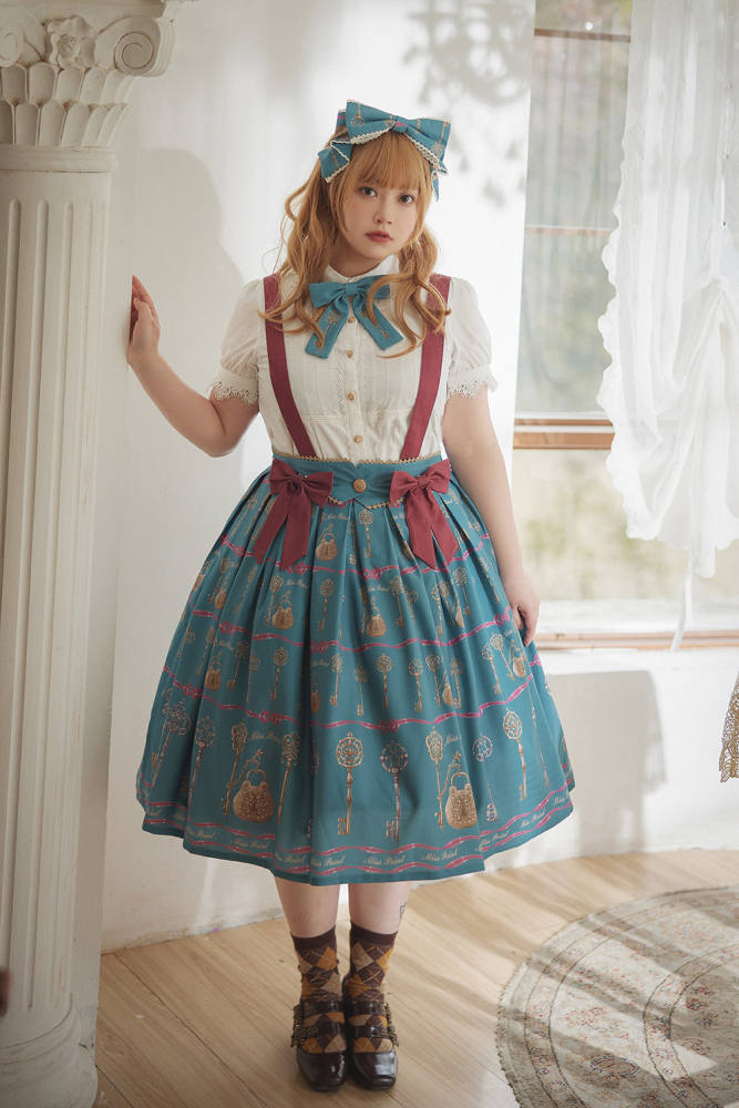 Miss Point Antique Key Classic Lolita Skirt