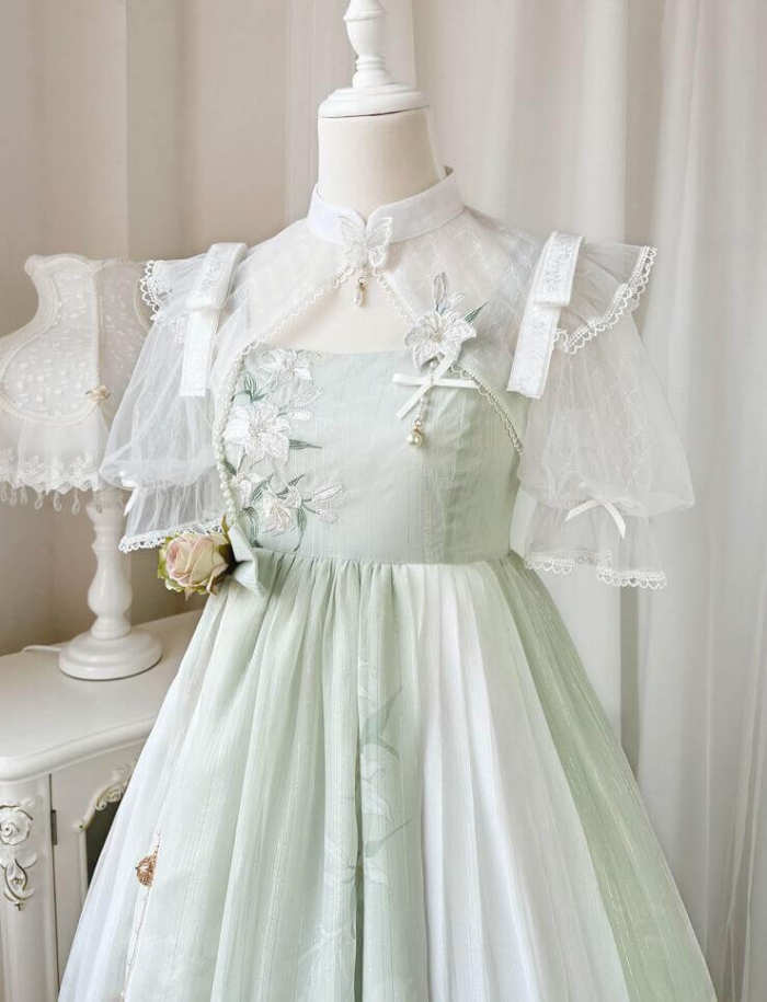 Wind Sways Lily Lolita Jumper Dress and Bolero