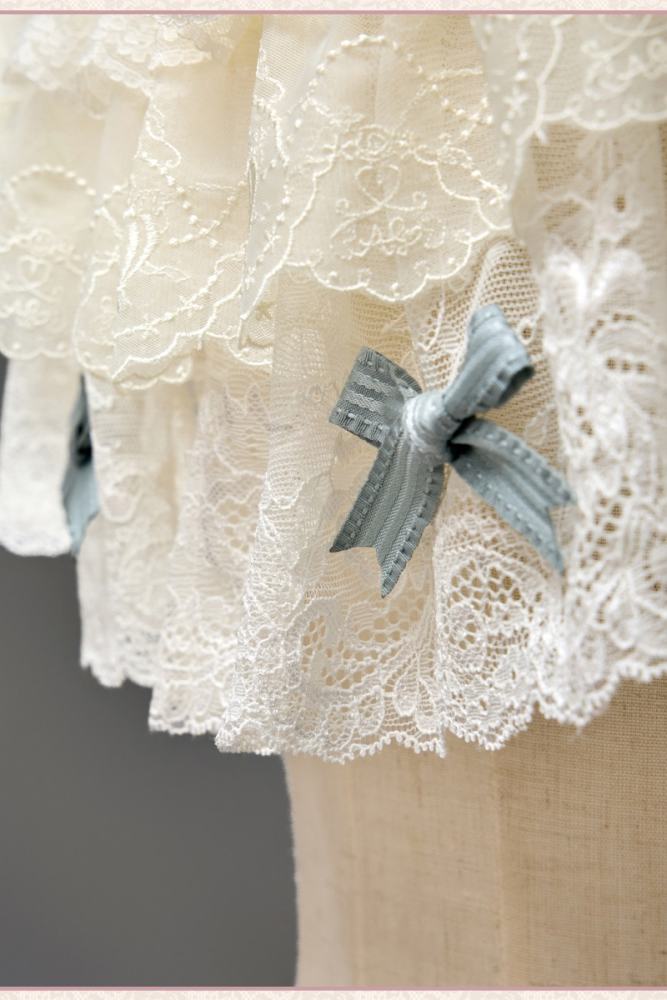 Alice Girl ~Antique Gemstone Fragrance~ Lolita Blouse and Cape