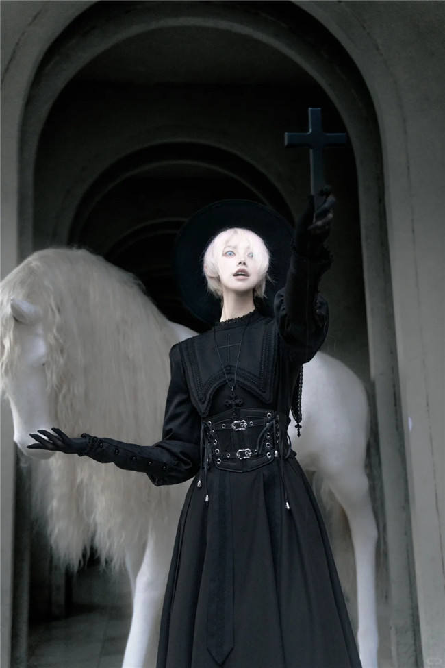 LeMiroir Moonlit Prayer Nun Lolita Dress and Cape
